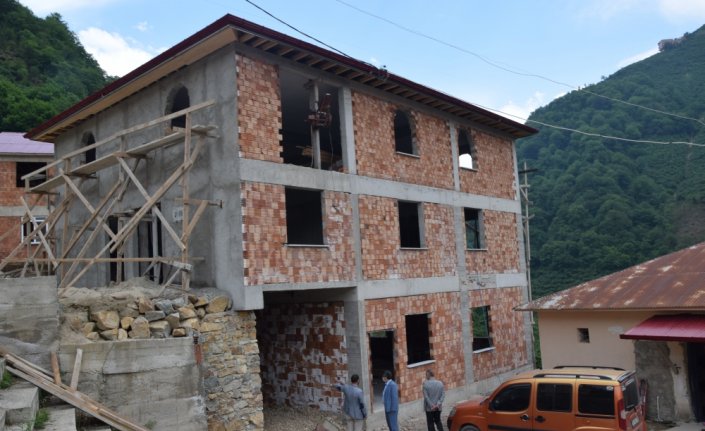 Giresun'da selde yıkılan cami yeniden inşa ediliyor