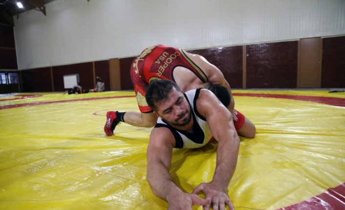 Grekoromen Güreş Milli Takımı Bolu'da ikinci etap kampına başladı