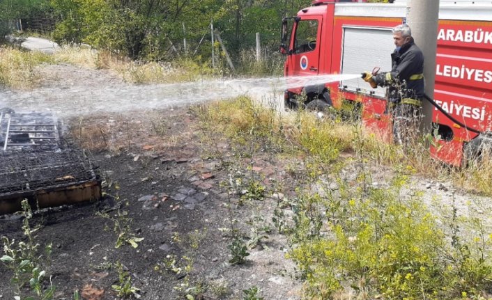 Karabük'te çıkan yangın ormana sıçramadan söndürüldü