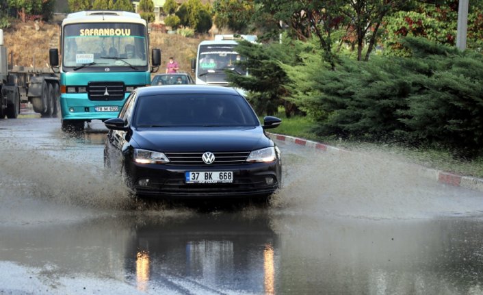 Karabük'te sağanak etkili oldu