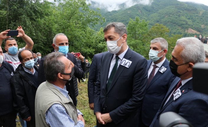 Mardin'deki trafik kazasında hayatını kaybeden Büşra öğretmen toprağa verildi