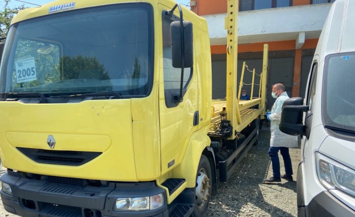 Samsun'da taşıyıcı tırın kat arasında kalan işçi hayatını kaybetti