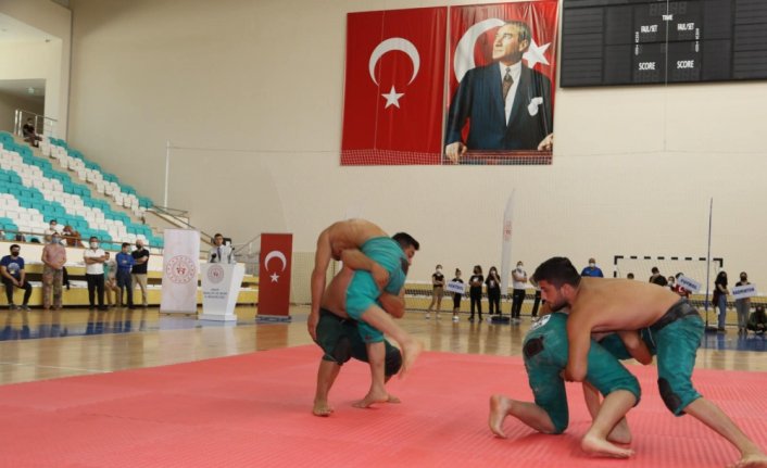 Sinop'ta yaz spor okulları açıldı