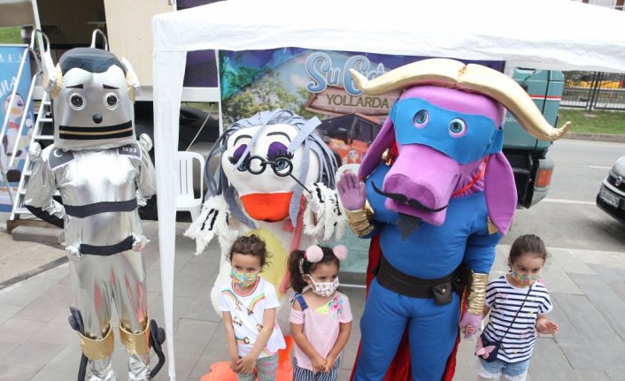 Su Elçileri Derneğince oluşturulan mobil tır Giresun'da çocuklarla buluşturuldu