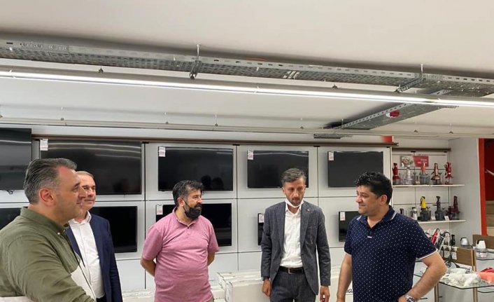 AK Parti Amasya Milletvekili Çilez, Merzifon'da ziyaretlerde bulundu