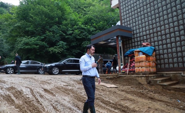 Bakanlar Soylu, Kurum ve Karaismailoğlu, Rize'de afet bölgesindeki incelemelerini sürdürdü