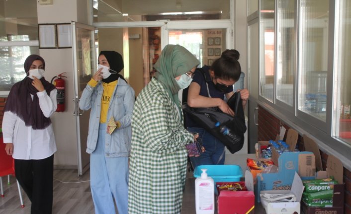 Bayburt'ta lisedeki kantinin sorumlusu 