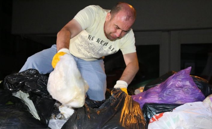 Bolu'da bebek atıldığı iddiasıyla çöp yığınları arasında arama yapıldı