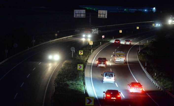 D-100 kara yolunun Karabük kesiminde yoğunluk yaşanıyor