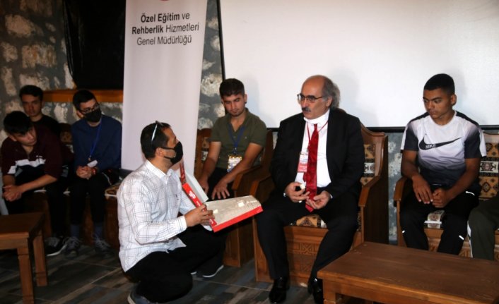 Mesleki Eğitimde 1000 Okul Projesi kapsamında Kastamonu'da öğrenciler kampa girdi