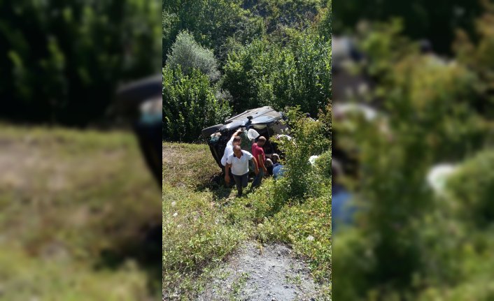 Samsun'da otomobil devrildi: 1 ölü, 1 yaralı