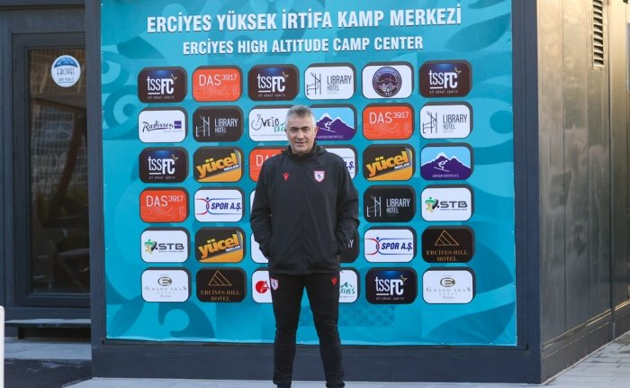 Samsunspor Teknik Direktörü Altıparmak: “Ligin ilk maçına kadar hazır hale geleceğiz“
