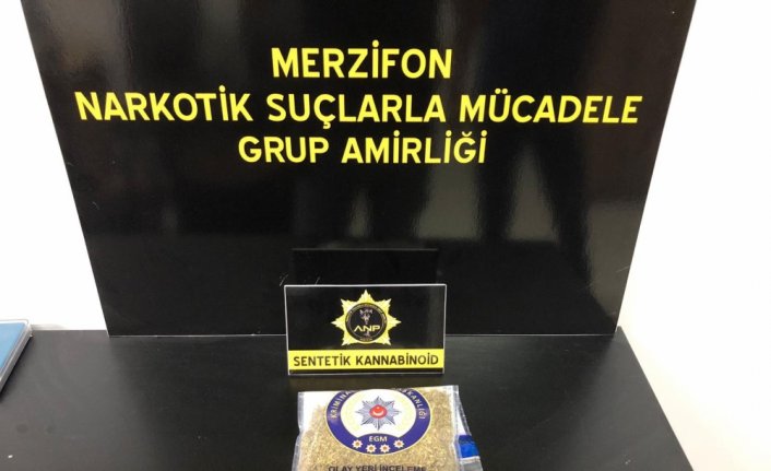 Amasya'da aracında  uyuşturucu madde ele geçirilen şüpheli tutuklandı