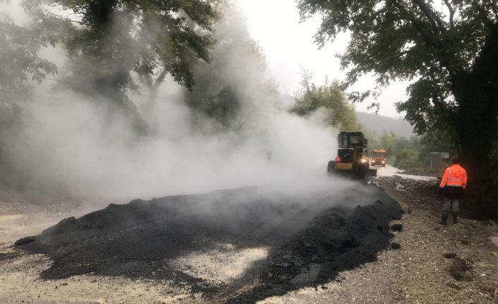 Bartın-Karabük kara yolu kontrollü olarak ulaşıma açıldı