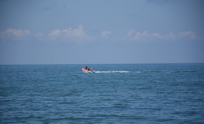 Bartın'da 9 gün önce denizde dalgalara kapılan 8 yaşındaki çocuğu arama çalışmaları sürüyor