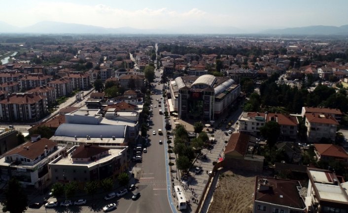 Düzce'de konut iyileştirmeleri ve kat sınırlamasıyla depreme yönelik tedbirler artırıldı