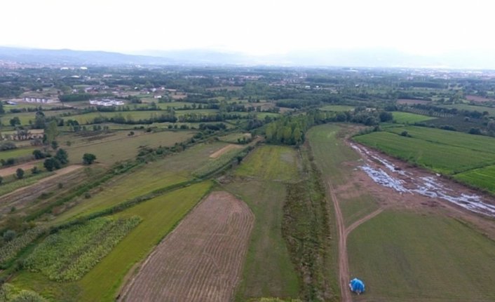 Düzce'deki tarım arazileri 49 yıldır Hasanlar Barajı'ndan sulanıyor