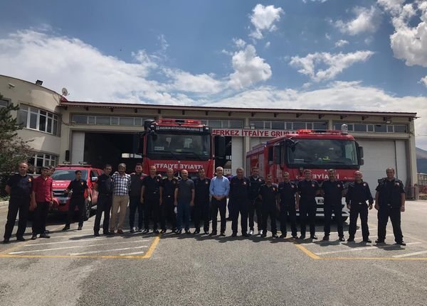 Erzurum'dan Sinop'taki sel bölgesine personel ve ekipman desteği