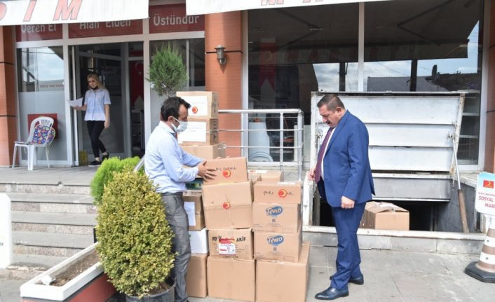 Kastamonu'dan yangın bölgesine ihtiyaç malzemeleri gönderildi