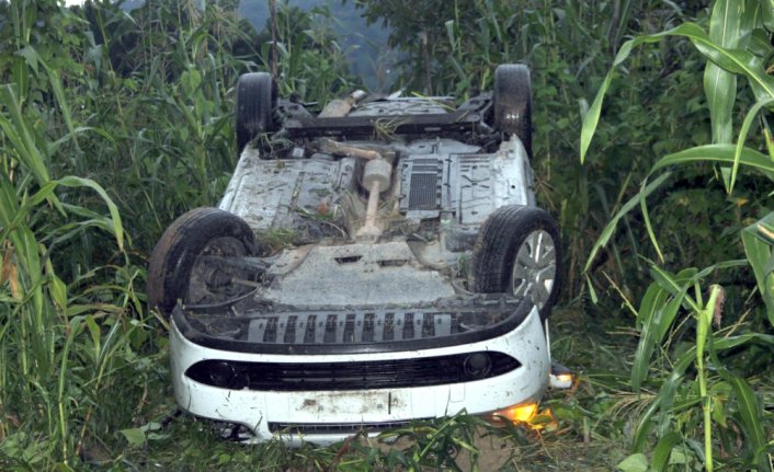 Ordu’da polis aracı devrildi: 2 yaralı