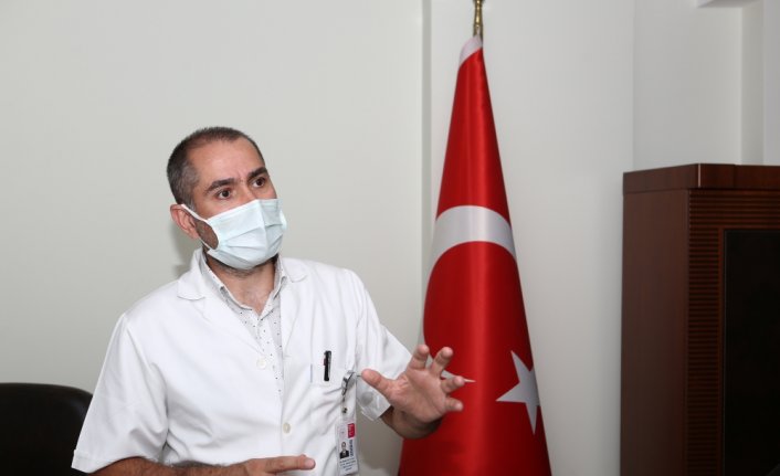 Rize'de yoğun bakım servisi dolan hastanenin başhekimi aşı çağrısı yaptı