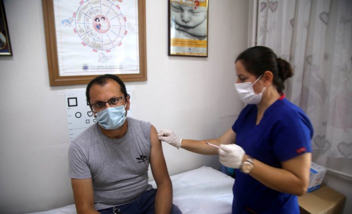 Sel felaketinin yaşandığı Bozkurt'ta Kovid-19 aşısı yeniden yapılmaya başlandı