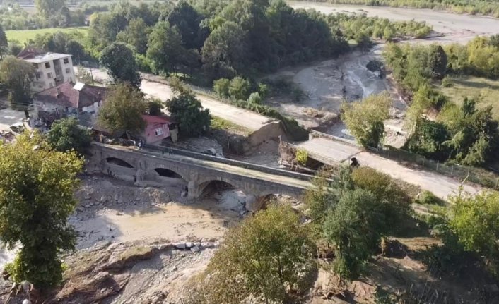 Taş köprüler, betonarme yapılara göre doğal afet ve çevresel etkenlere daha dayanıklı