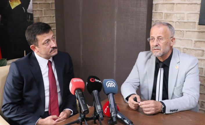 AK Parti'li Dağ, Samsun'da basın mensuplarıyla buluştu: