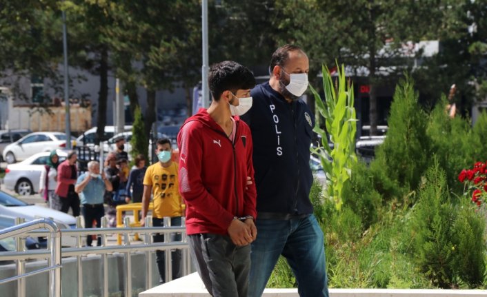 Bolu'da baz istasyonunun akülerini çalmaya çalışırken yakalanan şüpheli tutuklandı