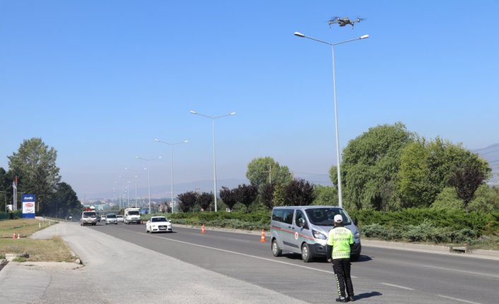 Bolu'da drone destekli trafik denetimi yapıldı