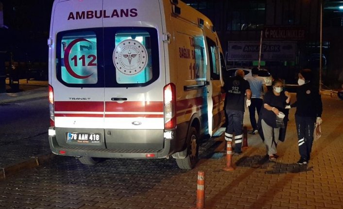 Karabük'te yediği mantardan zehirlenen kadın hastaneye kaldırıldı