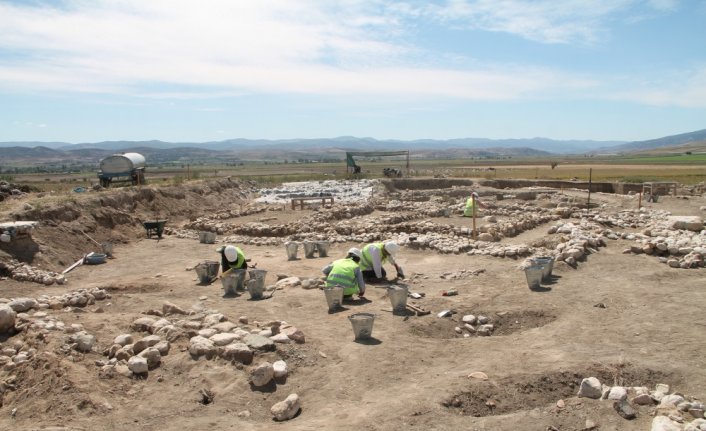 Oluz Höyük kazı alanında Pers sarayının mutfağına ulaşıldı