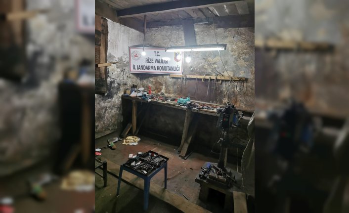 Rize'de kaçak silah atölyesine baskında 1 kişi gözaltına alındı