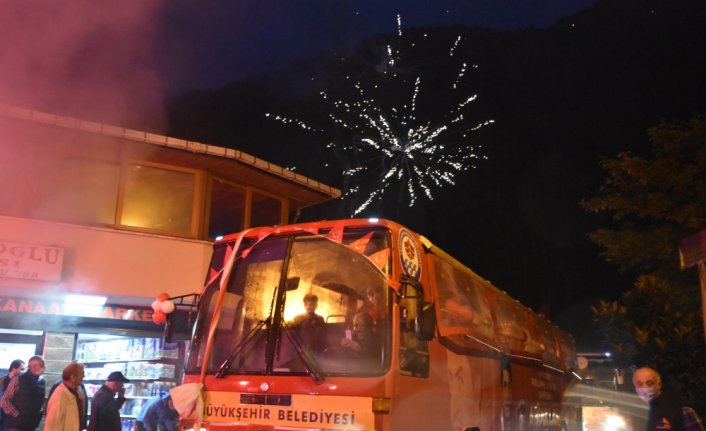 Tokyo'dan madalyalarla dönen Öztürk kardeşlerin ailesinden engelli bireylerin ailelerine çağrı