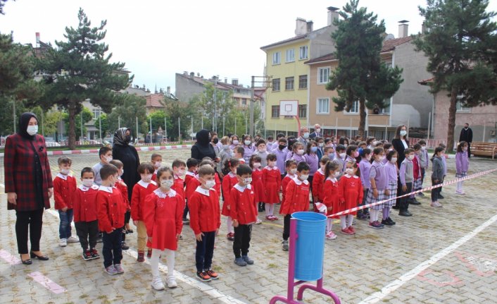 Tosya'da İlköğretim Haftası kutlandı