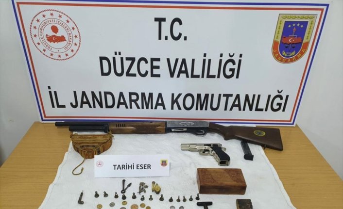 Düzce'de 42 parça tarihi eser ele geçirildi