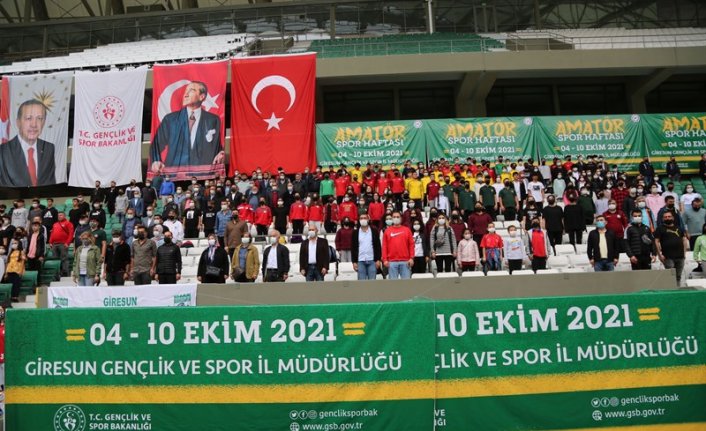 Giresun'da amatör spor kulüplerine malzeme dağıtıldı