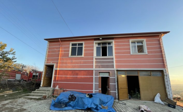 Kastamonu'da çıkan yangında bir ev zarar gördü