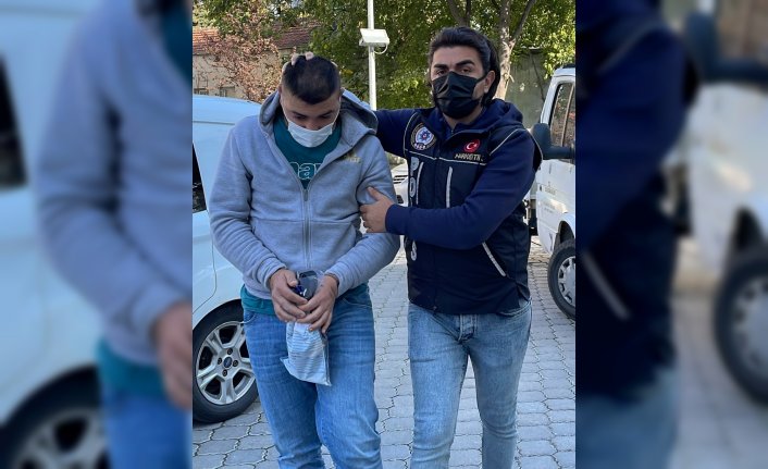 Samsun'da 14 bin 765 kapsül sentetik ecza hap ele geçirildi