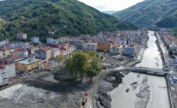 Sel felaketinin vurduğu Bozkurt hızla ayağa kaldırılıyor