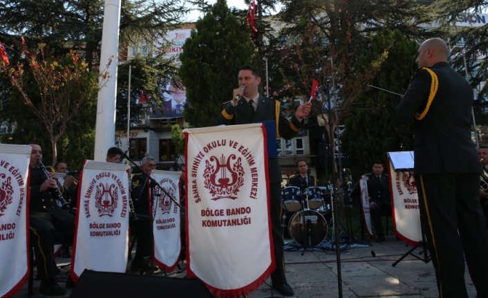 Tokat'ta askeri bando takımı konser verdi