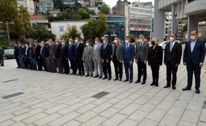 Zonguldak'ta 19 Ekim Muhtarlar Günü kutlandı