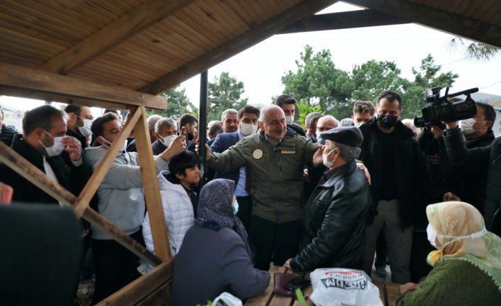 Ayancık ilçesinde sel felaketinde yıkılan Terminal Köprüsü hizmete açıldı