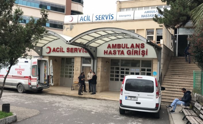 Hastane tuvaletinde doğurduğu bebeği bırakıp kaçarken yakalandı