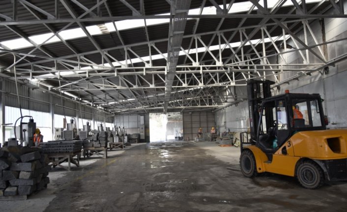 Samsun'da kayalardan yapılan dekoratif ürünler yurt dışına gönderiliyor