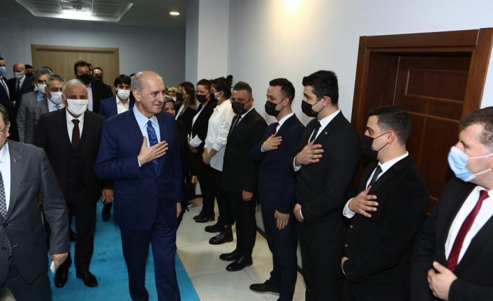 AK Parti Genel Başkanvekili Kurtulmuş, STK temsilcileriyle bir araya geldi: