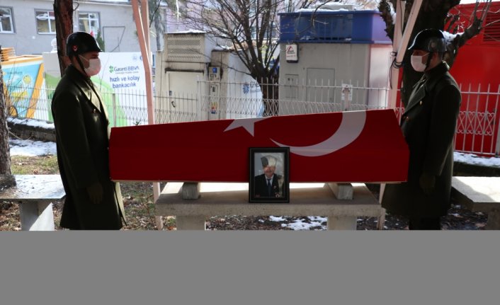 Kıbrıs gazisi Karabük'te son yolculuğuna uğurlandı