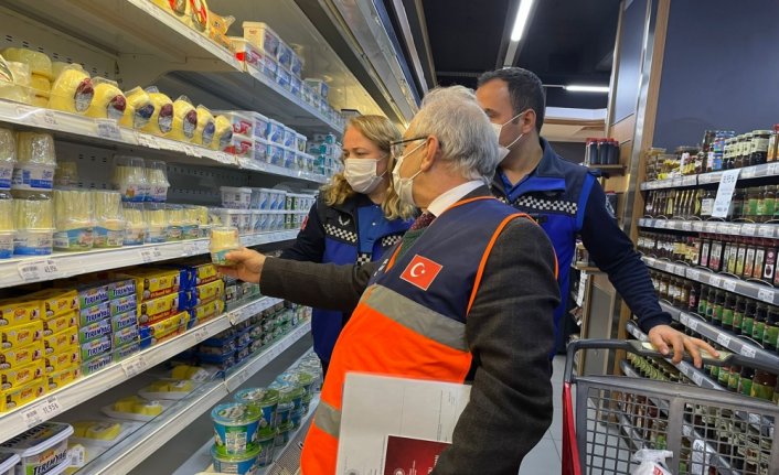 Kocaeli ve Zonguldak'ta marketlere yönelik fahiş fiyat denetimleri sürüyor