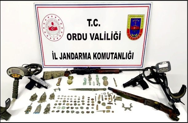 Ordu'da tarihi eser kaçakçılığı operasyonunda 5 kişi yakalandı