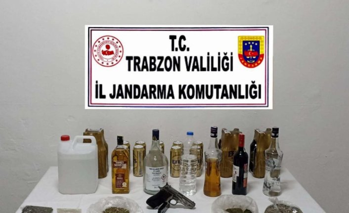 Trabzon'da sahte alkol ve uyuşturucu operasyonunda bir kişi yakalandı